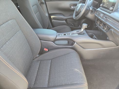 Used 2024 Honda HR-V Sport image 10