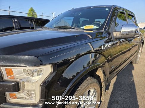 Used 2017 Ford F150 Platinum w/ Equipment Group 701A Luxury AWD/4WD image 5