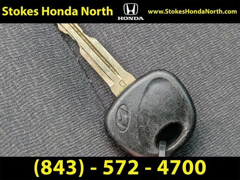 Used 2009 Hyundai Elantra SE FWD image 30