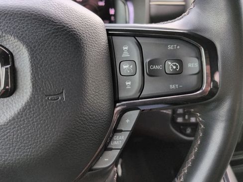 Used 2023 RAM 1500 Limited AWD/4WD image 25