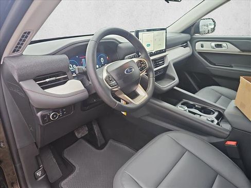 New 2026 Ford Explorer Active w/ Active Comfort Package RWD image 20