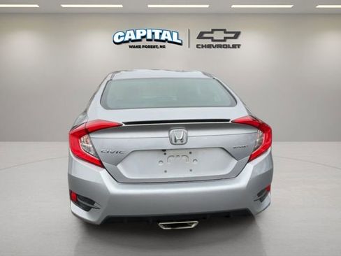 Used 2021 Honda Civic Sport image 4