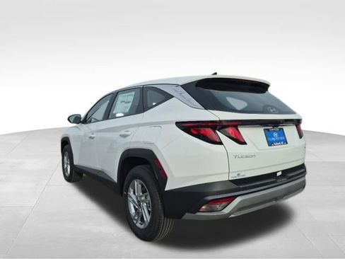 New 2026 Hyundai Tucson SE image 7
