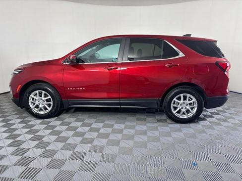 Used 2024 Chevrolet Equinox LT AWD/4WD image 9