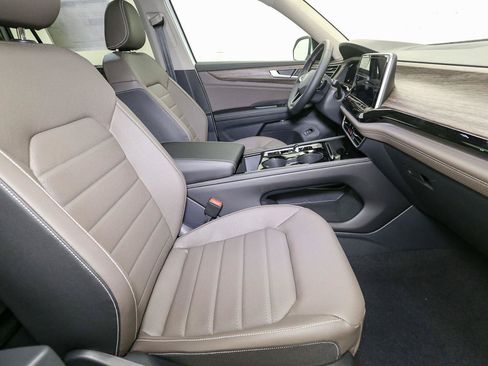 New 2026 Volkswagen Atlas SEL AWD/4WD image 14