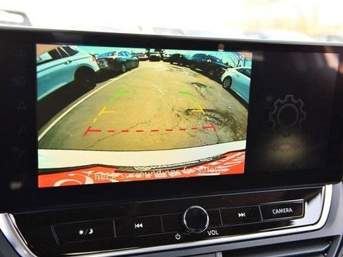 Used 2024 Nissan Altima 2.5 SR w/ SR Premium Package image 13