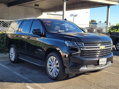 Used 2021 Chevrolet Tahoe LT image 3