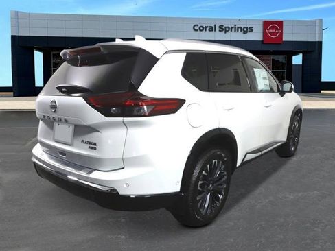 New 2026 Nissan Rogue Platinum w/ Tech Package image 5