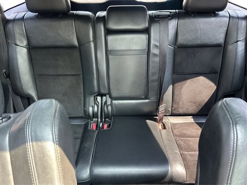 Used 2015 Jeep Grand Cherokee Altitude AWD/4WD image 23