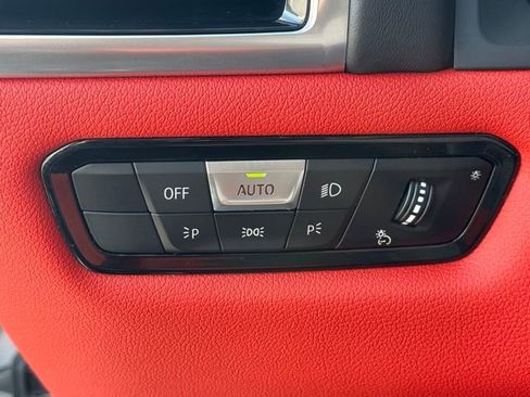 Used 2022 BMW M850i xDrive Coupe w/ M Carbon Exterior Package image 16