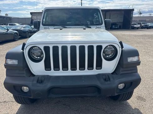 Used 2022 Jeep Wrangler Unlimited Sport AWD/4WD image 2