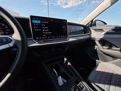 Certified 2026 Volkswagen Tiguan S FWD image 13
