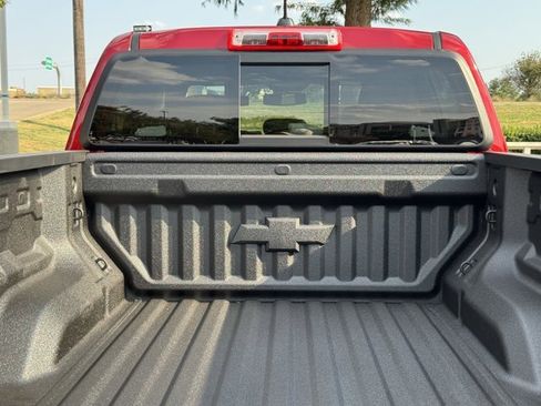 New 2026 Chevrolet Colorado ZR2 w/ Technology Package image 24