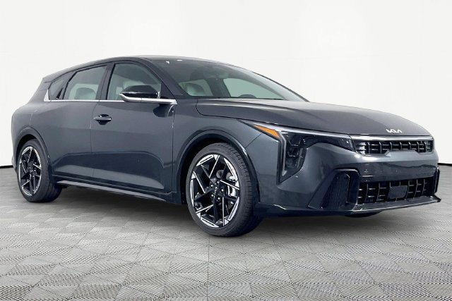 New 2026 Kia K4 EX FWD image 3