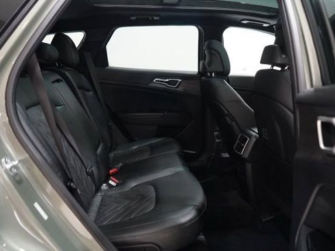 Used 2025 Kia Sportage X-Line w/ Premium Package image 35