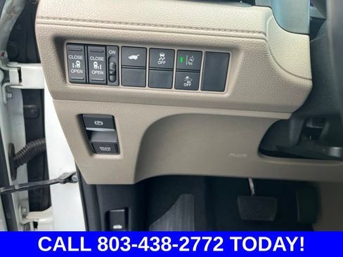 Used 2020 Honda Odyssey EX-L image 32