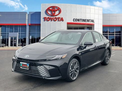 New 2026 Toyota Camry XLE w/ Premium Plus Package image 3
