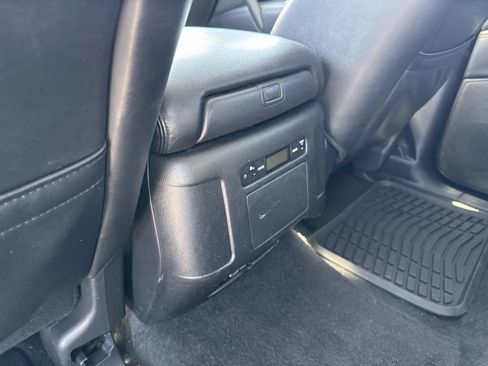 Used 2021 Nissan Armada SL w/ Captain's Chairs Package image 14