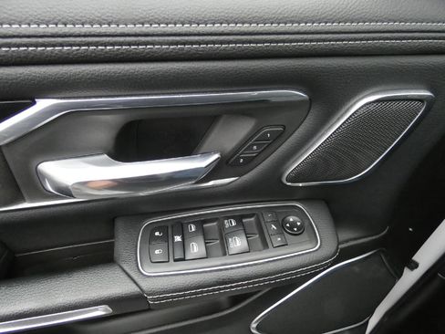 Used 2021 RAM 1500 Laramie image 19