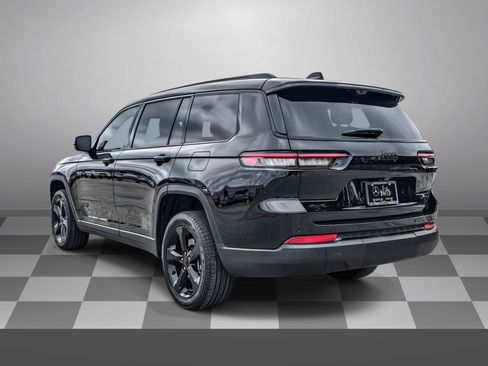 Used 2025 Jeep Grand Cherokee L Limited w/ Luxury Tech Group II AWD/4WD image 4