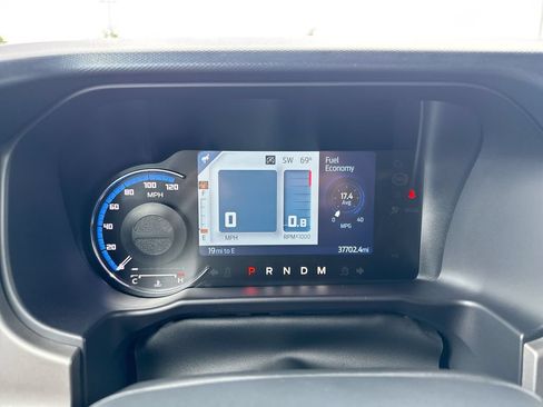 Used 2023 Ford Bronco Outer Banks AWD/4WD image 12