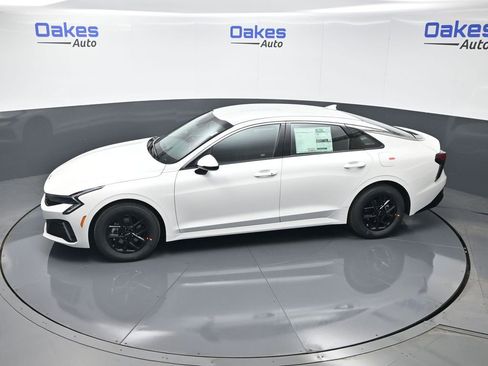New 2026 Kia K5 LXS FWD image 48