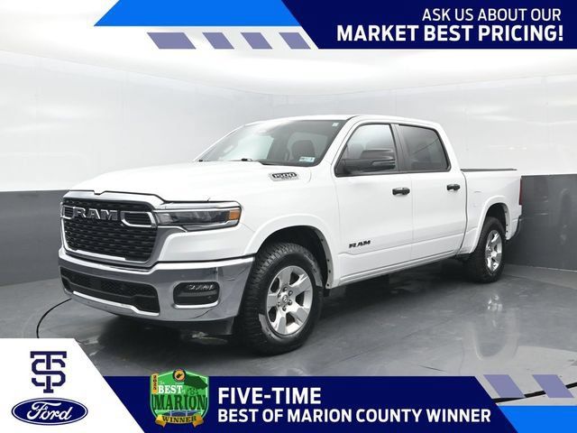 Used 2025 RAM 1500 Big Horn AWD/4WD image 1