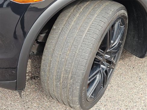 Used 2014 Porsche Cayenne Turbo image 11