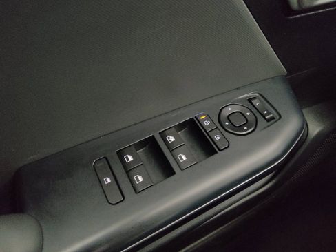 Used 2025 Kia K4 FWD image 27
