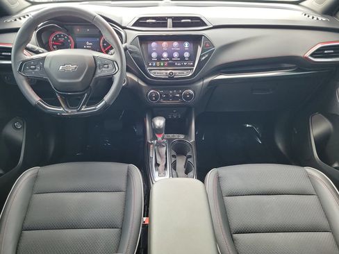 Used 2021 Chevrolet TrailBlazer RS w/ Sun and Liftgate Package FWD image 14