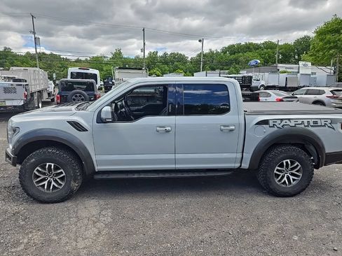 Certified 2017 Ford F150 Raptor w/ Equipment Group 802A Luxury AWD/4WD image 13