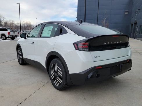 New 2026 Nissan Leaf SV+ w/ Floor Mat Package (SV+) image 3