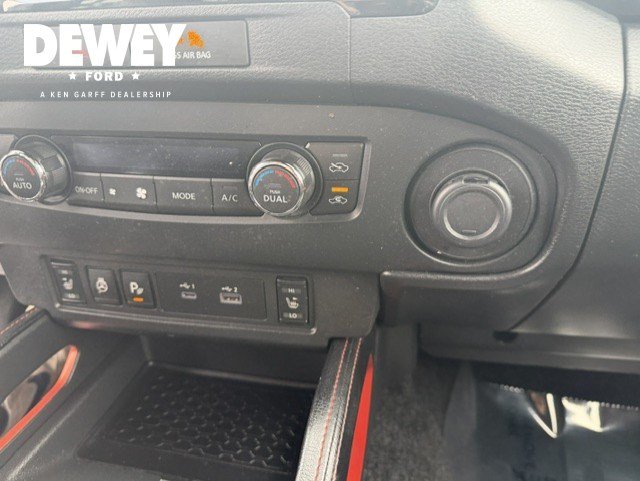 Used 2023 Nissan Frontier PRO-4X w/ Pro Convenience Package AWD/4WD image 24