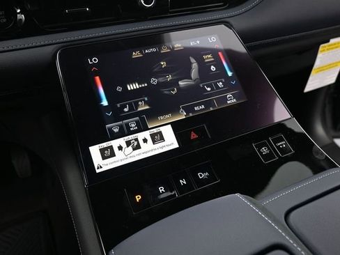 New 2026 INFINITI QX80 4WD image 22