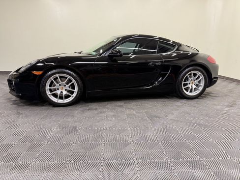 Used 2014 Porsche Cayman RWD image 2