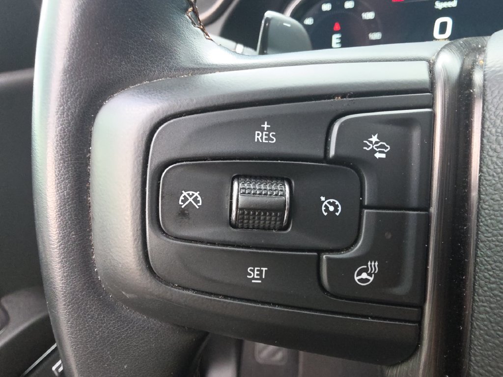 Used 2023 GMC Sierra 1500 AT4 w/ Technology Package AWD/4WD image 22