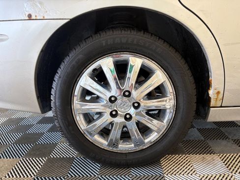 Used 2008 Buick LaCrosse CXL image 30