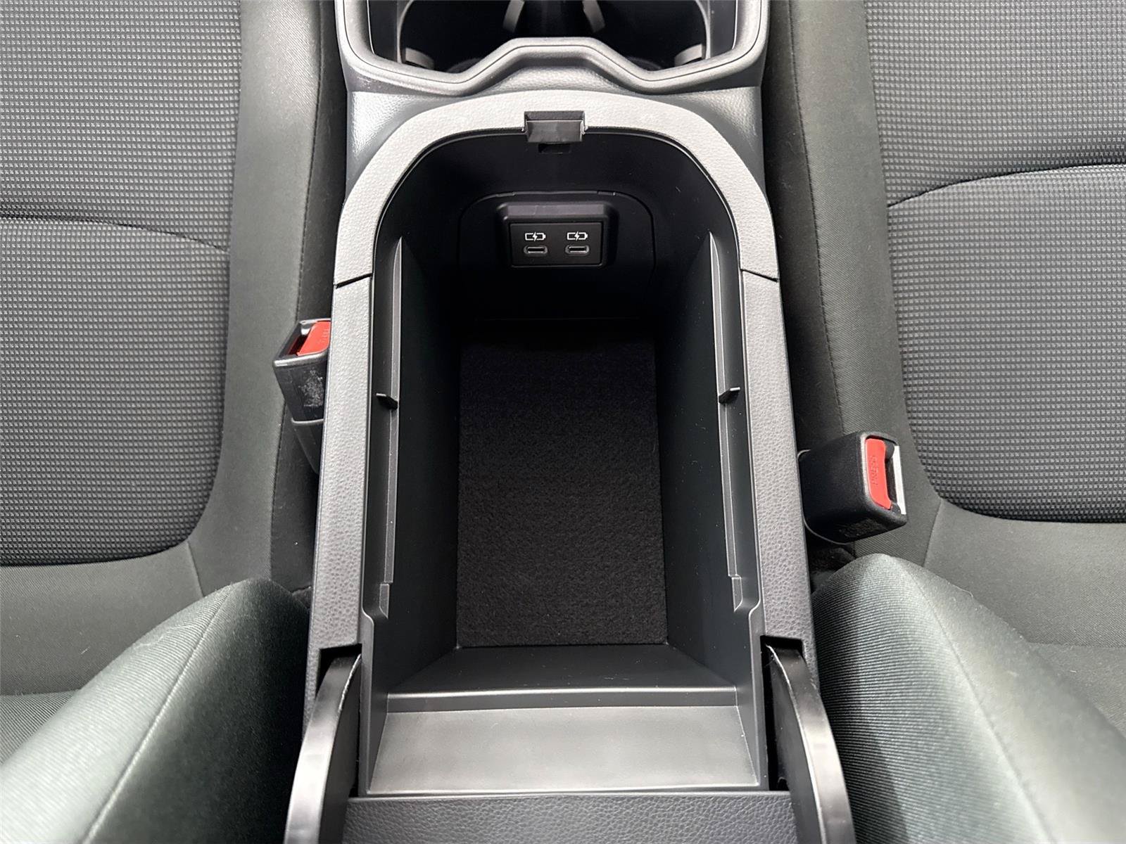 Certified 2025 Toyota RAV4 LE FWD image 44