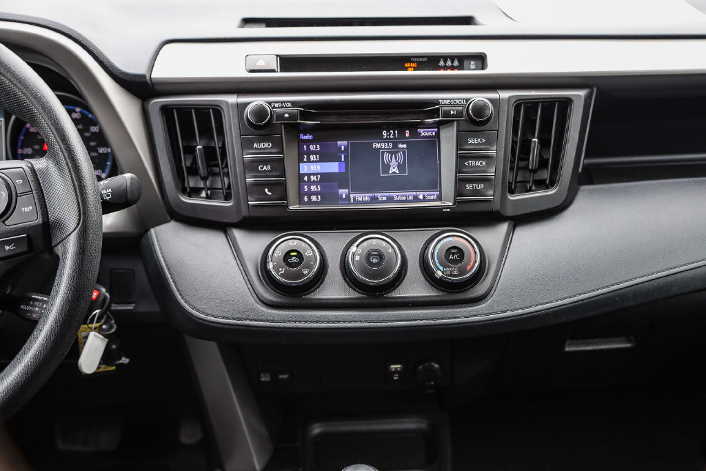 Used 2017 Toyota RAV4 LE w/ Carpet Mat Package FWD image 13