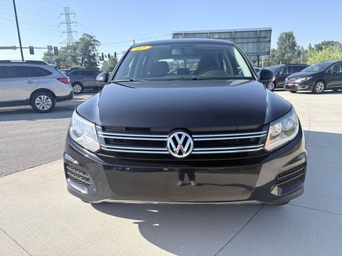 Used 2017 Volkswagen Tiguan S FWD image 2