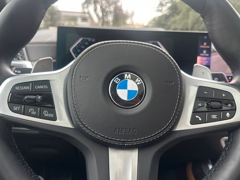 Certified 2025 BMW X7 xDrive40i w/ M Sport Package image 30