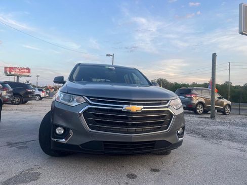 Used 2019 Chevrolet Traverse LS AWD/4WD image 3