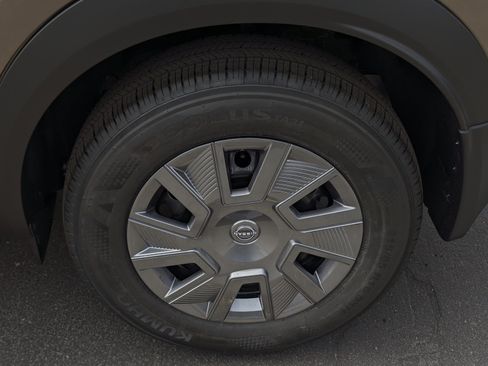 New 2026 Nissan Kicks S FWD image 7