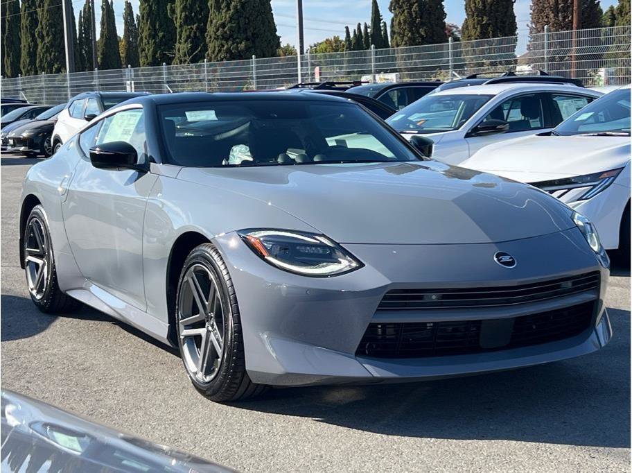 New 2027 Nissan Z Sport w/ Essentials Package (Sport) RWD image 3
