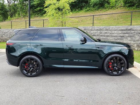New 2025 Land Rover Range Rover Sport Dynamic SE image 11