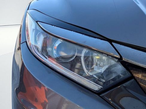 Used 2020 Honda HR-V Sport image 9