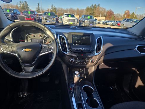 Used 2019 Chevrolet Equinox LT image 14