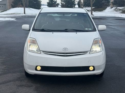 Used 2005 Toyota Prius image 3