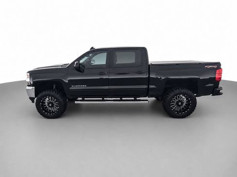 Used 2017 Chevrolet Silverado 1500 LT w/ All Star Edition AWD/4WD image 8
