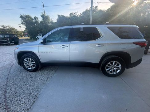 Used 2019 Chevrolet Traverse LT w/ LPO, Cargo Package AWD/4WD image 4